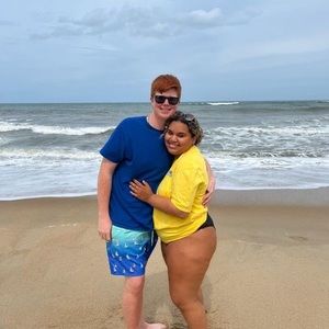 Meet your Posher, Connie